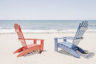 C1510D - Chukhlebova, Elena - The Beach Is Waiting For You